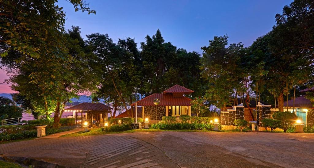 Sun Yi Villas PENANG Luaran gambar